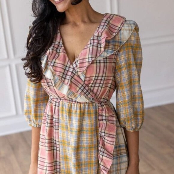 Grace & Emma - Diverse Plaid Serenade Dress - XL - Picture 2 of 4